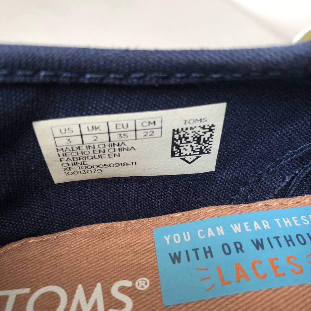 TOMS Kids' Paseo Sneaker, kid size 3 - Picture 3 of 8